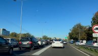 Stoji auto-put ka Novom Beogradu: Stvara se velika gužva u saobraćaju
