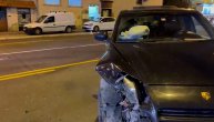 Auto demoliran, nema zastoja u saobraćaju: Sudar na Banovom Brdu