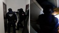 Snimak hapšenja mladića iz Beograda:Pokušao do stana prevarom u nagradnoj igri "Uzmi račun i pobedi"