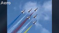 Dubai Airshow 2023: Kineske akrobacije na nebu u šarenilu boja