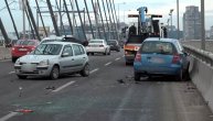 Sudari na mostu na Adi paralisali saobraćaj u prestonici: Snimci sa lica mesta