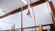 Aleksandar je vatrogasac i najbolji gimnastiar među svojim kolegama širom Srbije