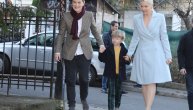 Ana Brnabić na glasanje došla sa sinom i Milicom