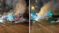 Zapalio se autobus pun ljudi na Voždovcu