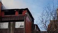 Drama na Banjici od ranog jutra: Izbio požar na vrhu šestospratne zgrade, evakuisani svi spratovi