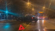 Dva automobila "zgužvana" nakon sudara kod Policijske akademije: Nesreća u Zemunu