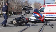 Stravičan udes kod Autobuske stanice u Beogradu: Taksista oborio motociklistu