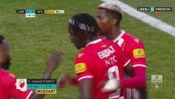 Gol Endiaja protiv Čukaričkog, prešao golmana, pa poentirao