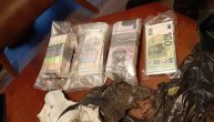 Policija iskopala punu kesu para: Snimak kako je pala kriminalna grupa za pranje novca