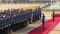Vučić svečano dočekao predsednika Mađarske Šujoka ispred Palate Srbija