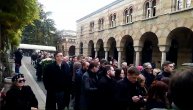 Čanovi porodice, prijatelji, poznate ličnosti opraštaju se od majke Željka Mitrovića