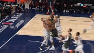 Skandal nad skandalima u NBA ligi, Gober laktom udario Jokića, Srbin se previjao u bolovima