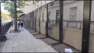 Pojačano obezbeđenje oko Bele kuće: Ograde ojacane ovim betonskim blokovim