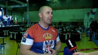 Srbija zemlja obaranja ruku, čak se i predsednik saveza takmiči