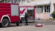 Učenici evakuisani, vatrogasci uspeli da obuzdaju ogroman plamen: Maturanti bakljom zapalili školu
