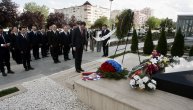 Petković i Jin Li položili vence na spomenik kod stare zgrade Kineske ambasade