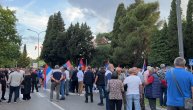 Protesti u Podgorici: Srbi protestvuju u Crnoj Gori zbog prihvatanja rezolucije o Srebrenici