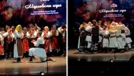 Folkloraši KUD-a Abrašević zaigrali, a ovome se niko nije nadao: Pala prosidba nasred scene