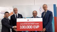 FK Crvena zvezda donirao 100.000 evra Dečijoj klinici u Tiršovoj