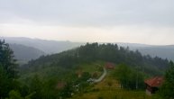 Nevreme krenulo sa krajnjeg jugozapada Srbije: Nebo se otvorilo iznad Zlatibora