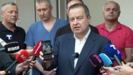 Dačić: Pripadnik MUP-a je sa sve strelom u vratu uspeo da odbrani i ambasadu i sebe