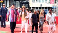 Maja, Nina, Viktor, Vojin... Faca do face na premijeri filma Alekse Balaševića u Sarajevu