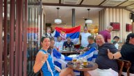 Druženje navijača Srbije i Australije pre meča četvrtfinala OI u Parizu