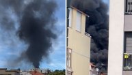 Veliki požar na Vračaru, crni dim kulja među zgradama: Snimak sa lica mesta