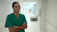 Grčki doktor operiše na Kliničkom centru Srbije