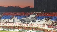 Delije počele derbi koreografijom za ubijenog Srbina sa Kosova: “Ustajte braćo, ustajte Srbi…”