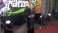 Pojavila se u haljini od crne čipke i očarala izgledom: Dušica Jakovljević je nova voditeljka farme