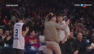 Magija Teodosića! Zvezdin plej pogodio sa pola terena, a onda ludo proslavio sa saigračima