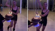 Nina se vrti oko šipke, pa oduvala svećice sa torte: Srpska lepotica slavi 40. rođendan