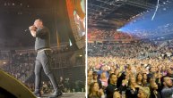 Kljuca Arena nakon što je Mile otpevao pesmu Sinanu u čast