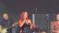 Ceca prekinula koncert i obratila se najboljoj drugarici
