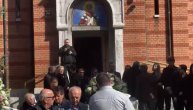 Bogoljub došao sa suprugom: Sahrana Hafe Karić na Novom groblju