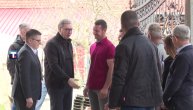 Vučić u Lebanu obilazi poljoprivredno gazdinstvo Stanković