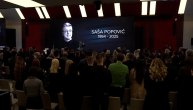 Gromoglasni aplauz za poslednje zbogom na komemoraciji Saše Popovića