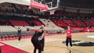Pogledajte ko je prvi izašao na zagrevanje pred meč sa Olimpijakosom