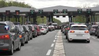 Počelo je, naoružajte se strpljenjem! Velike gužve na Graničnom prelazu Batrovci