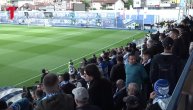 Fudbaleri Zvezde dočekani pogrdnim povicima: "Ko ne skače on je cigan"