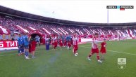 Brutalna koreografija navijača Zvezde pred početak meča