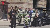 Porodica i prijatelji oprostili se u suzama: Sahranjen Dimitrije Bjelica