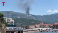 Požar iznad Budve, gust dim nadvija se nad čuvenim letovalištem: Snimci sa lica mesta