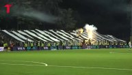 Grobari napravili koreografiju i bakljama "zapalili" stadion u Pančevu