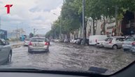 Automobili se voze kao čamci: Nevreme potopilo Karaburmu