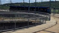 Novi tramvaj na petlji kod Careve ćuprije
