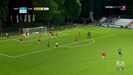 Gol petom kroz noge rivalu: Magija u Superligi