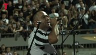 "Dobro pamtim sve" Grmi himna Grobara na Tašmajdanu sa grupom JNA