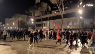 Demonstranti kod kabineta Edija Rame u Tirani